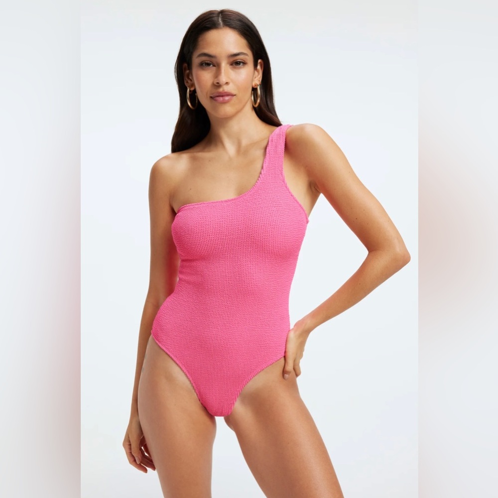 Good American One-Shoulder Pink Textured One-Piece Swimsuit